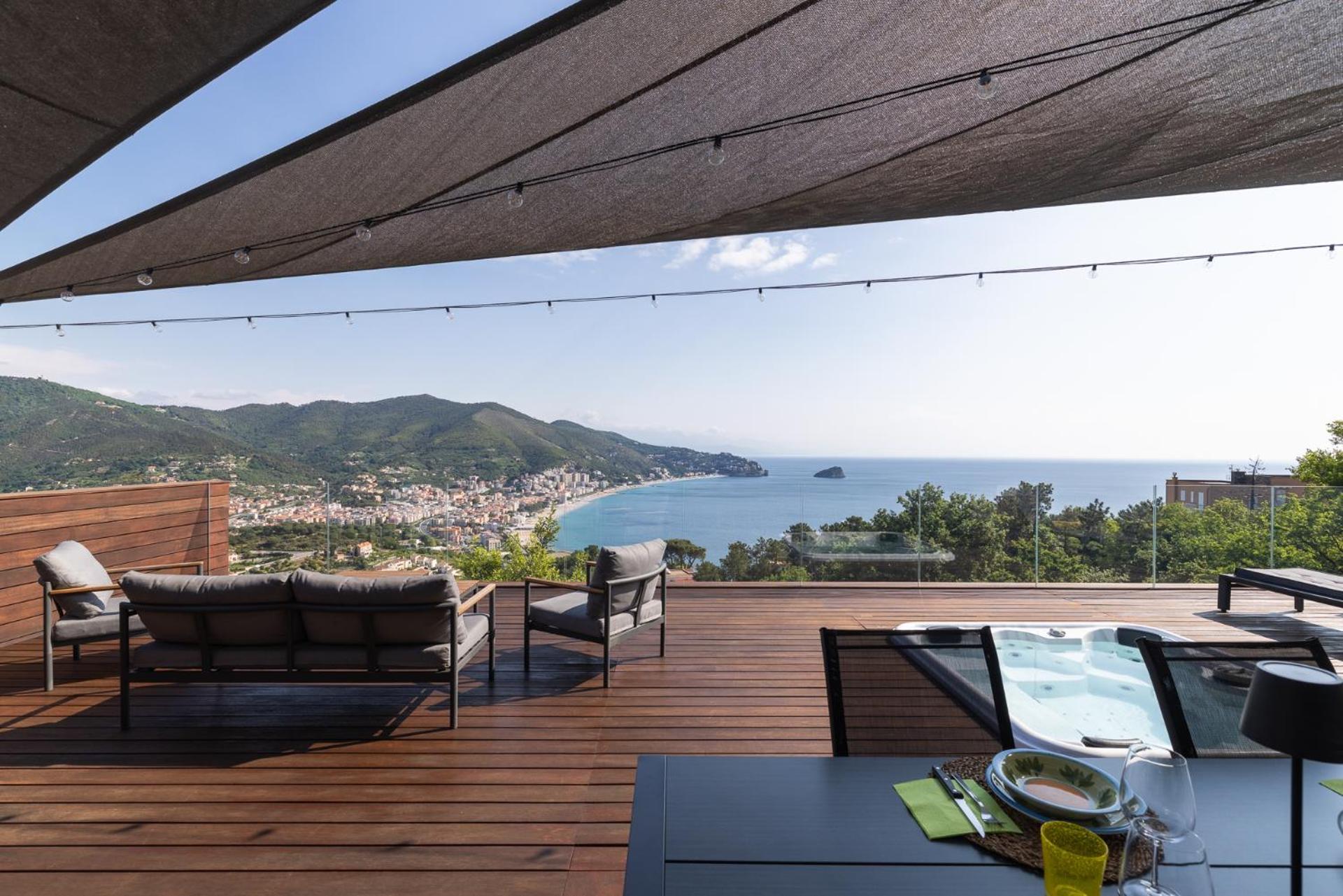 Spettacolare Vista Isola Terrazza E Idromassaggio Villa Noli Luaran gambar